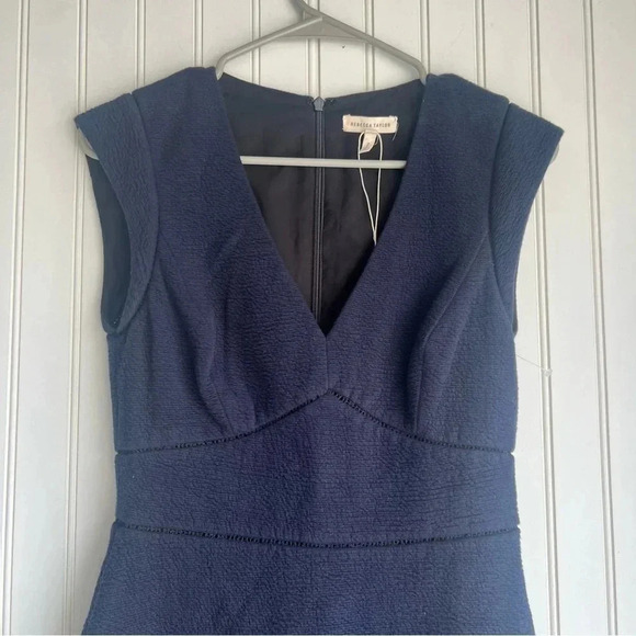 Rebecca Taylor Size 2 Navy BlueV-Neck Fit & Flare Taylor Dress NEW! - Picture 5 of 7